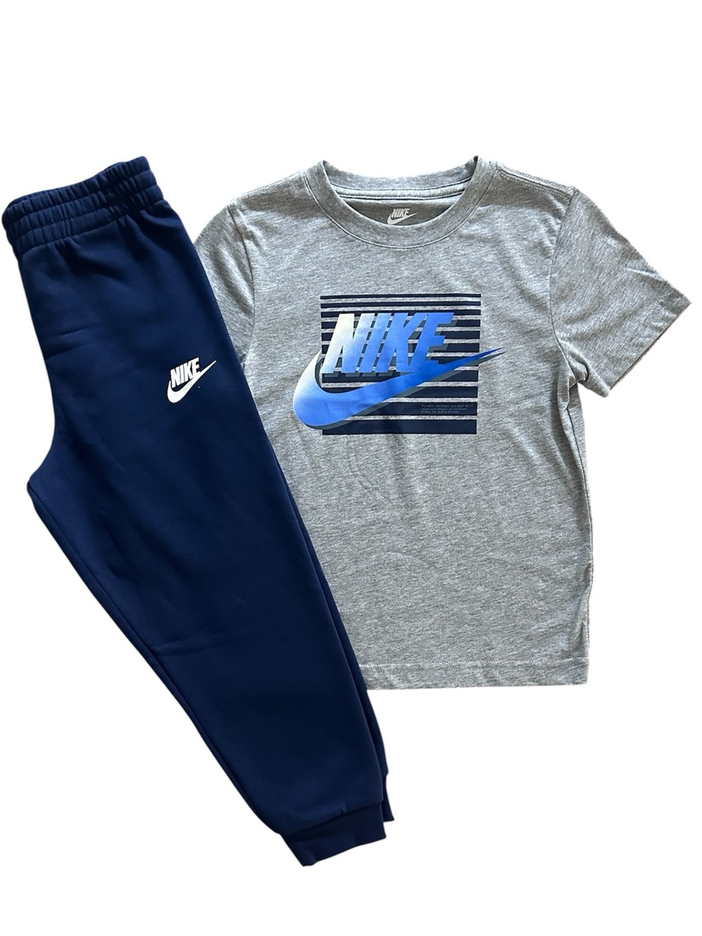 Nike Boys 2 Pc Outfit Set Size 6 NWT Gray Graphic Short Sleeve Tee Blue Joggers